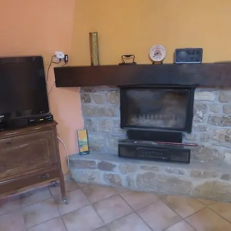 בית נופש Maison De En Ardeche Pailhares